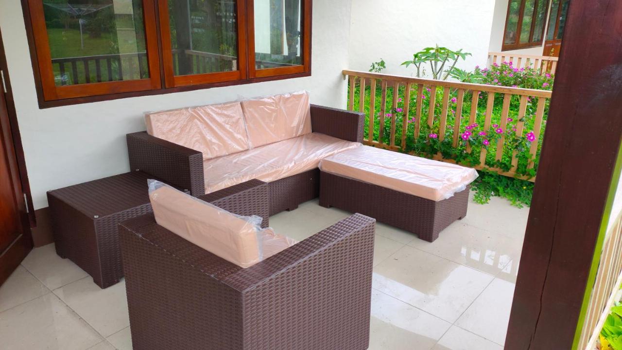 Ilasan Cottage. Tomohon Екстериор снимка
